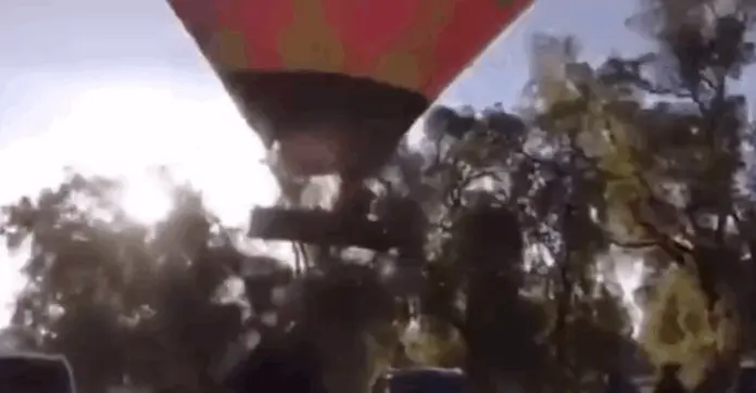 Video: Globo aerostático se desploma en Teotihuacán