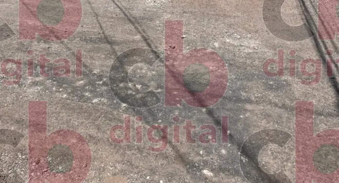 Vecinos de Paseo del Pirul denuncian grave problemática de baches