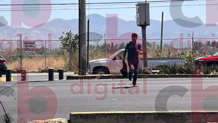 Problema de tránsito en avenida Mártires de la Plaza