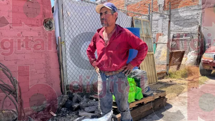 Ciudadanía se solidariza con Raúl Domínguez y envía ropa y cobijas tras incendio devastador