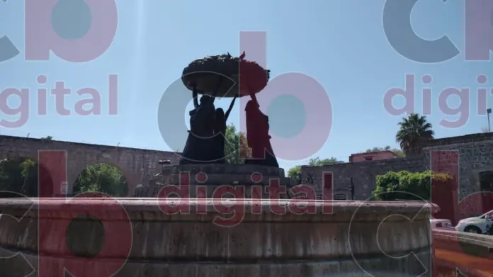 Fuente de Las Tarascas y Jardín Villalongín son embellecidos por Ayuntamiento de Morelia