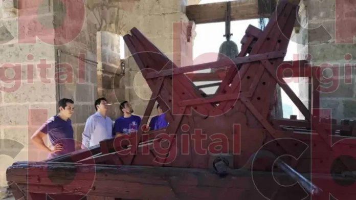 Conoce la simbólica Matraca Monumental de la Catedral de Morelia