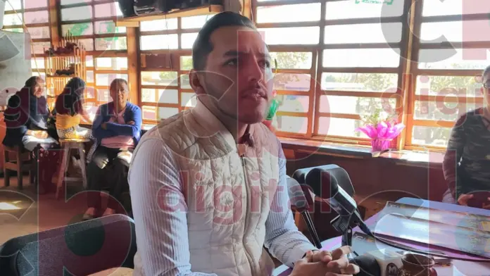 Jefe de tenencia de Santiago Undámeo, inconforme con resultados del Presupuesto Participativo