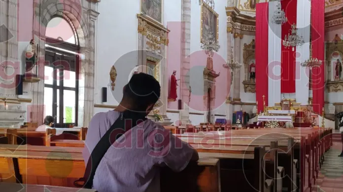 Cada Jueves Santo, los templos en Morelia se preparan para recibir a los fieles, quienes hacen el recorrido por 7 iglesias para recordar los pasajes de Jesús