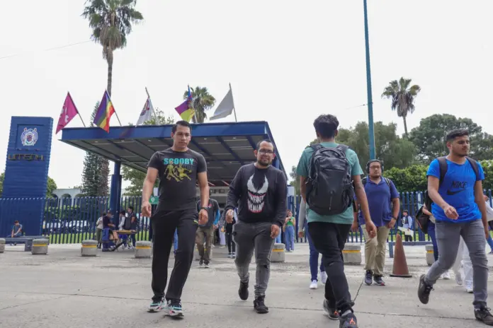 PRONIER abierto, estudiantes migrantes pueden aplicar para continuar sus estudios en la UMSNH
