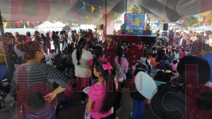 Feria de la Niñez en San Nicolás Obispo, reúne a más de 500 niñas y niños