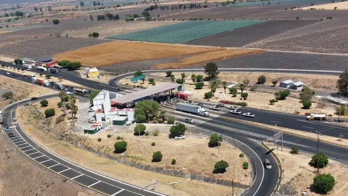 SSP vigila red carretera estatal con helicópteros, para disuadir bloqueos