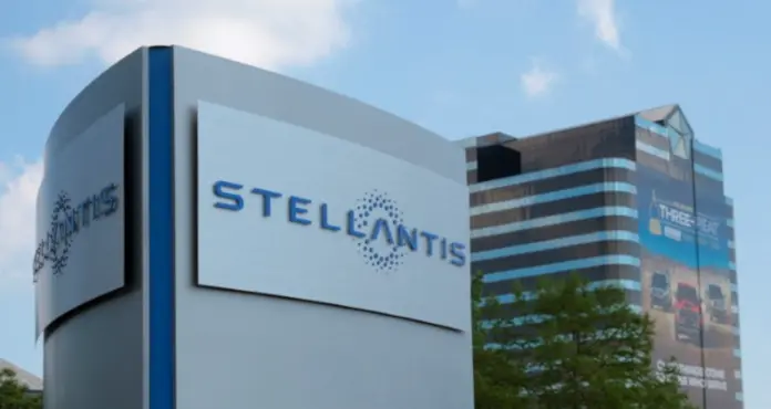 Stellantis suspende operaciones en México y Canadá por aranceles de Trump