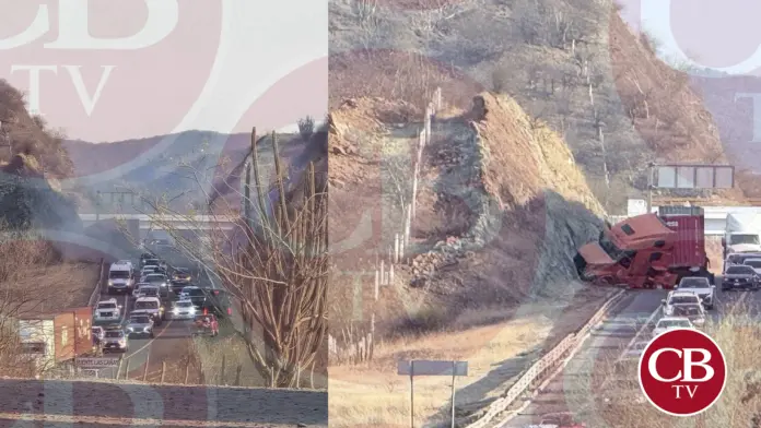 Tráiler choca paredón en la autopista Siglo XXI