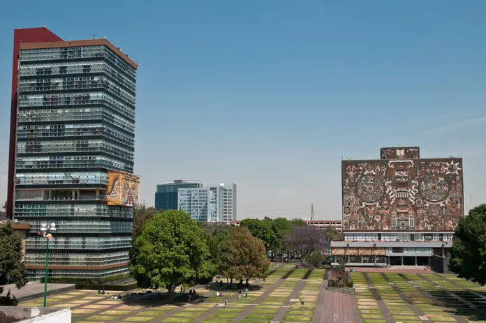 Facultades de la UNAM entran en paro