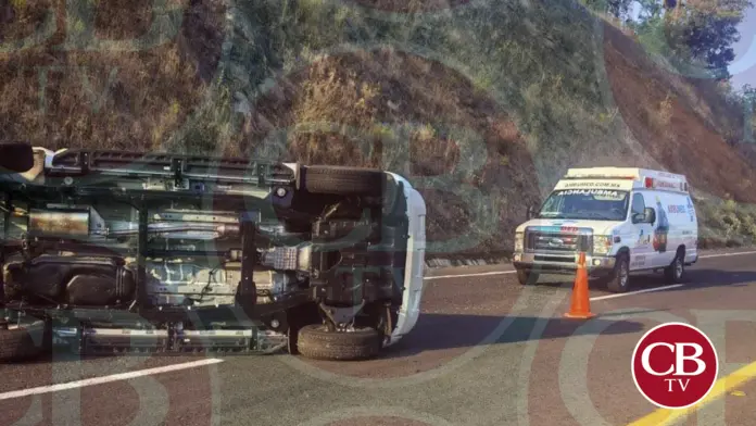 Policías heridos en balacera de Pátzcuaro siguen internados