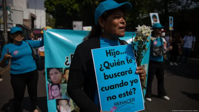 Buscadoras exigen protección de hijas e hijos de víctimas de feminicidio y desaparición en Chiapas