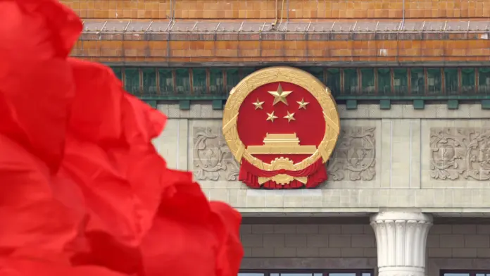 China responde a la revocación de visas de sus estudiantes por EE.UU.