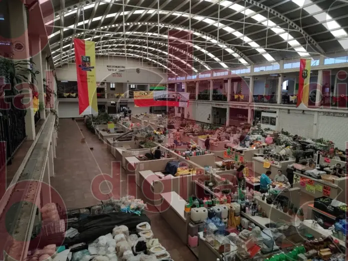 Comerciantes del Mercado del Santo Niño exigen la instalación de torniquetes en los baños