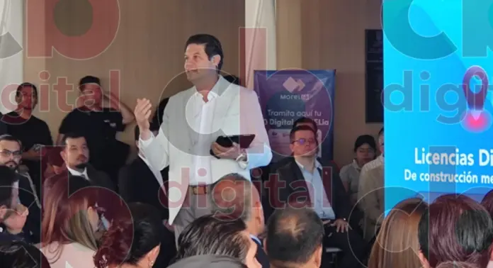 Alcalde Alfonso Martínez, presenta el 