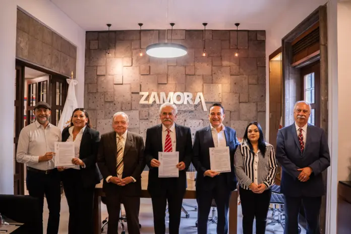 Carlos Soto fortalece el compromiso con la salud en Zamora con la firma de convenio con COESAMM