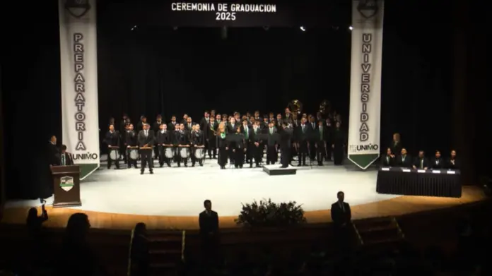 Graduación de los alumnos de la generación 2022 - 2025 de la preparatoria Montrer