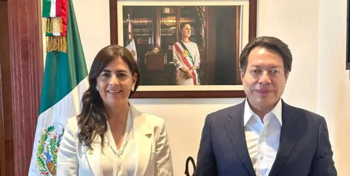 Gaby Molina y Mario Delgado fortalecen coordinación a favor de la educación
