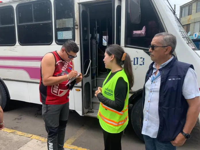 Exhortan a motociclistas y transportistas a cumplir el Reglamento de Movilidad y Seguridad Vial