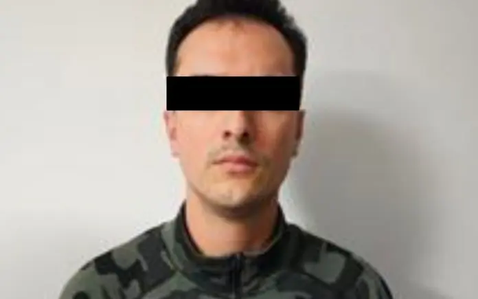 Detienen en Jalisco a presunto proveedor de armas y explosivos para grupo criminal