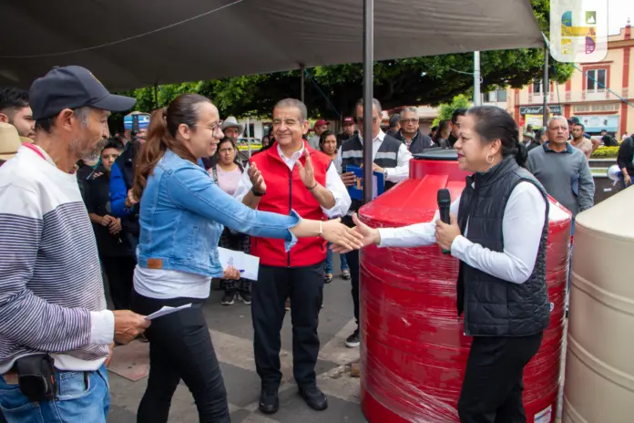 Jeovana Alcántar, a través de la Dirección de Desarrollo Social, llevó a cabo la Séptima entrega de Apoyos Sociales