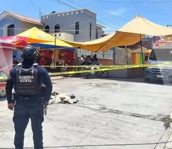 Hombre se muere al estallarle pirotecnia en Maravatío