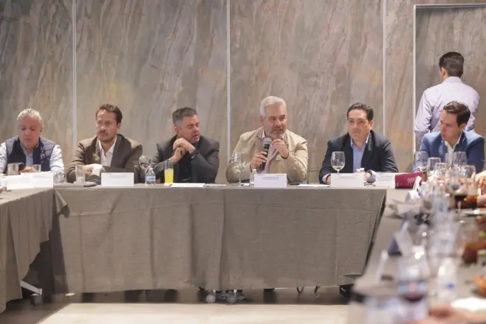 Empresarios, interesados en promover inversión en Polo de Desarrollo Morelia: Bedolla