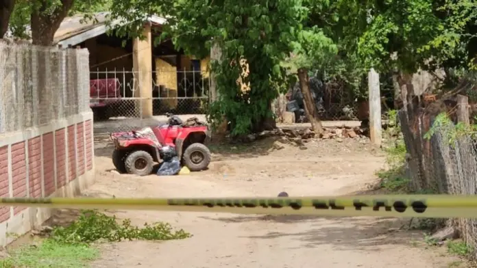 ¡De milagro! Periodistas salen ilesos tras quedar en medio de fuego cruzado en Sinaloa