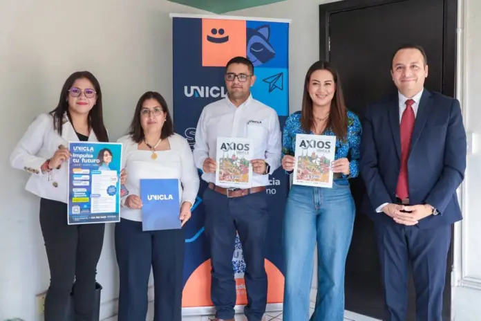 Reunión de trabajo con representantes de la Universidad UNICLA