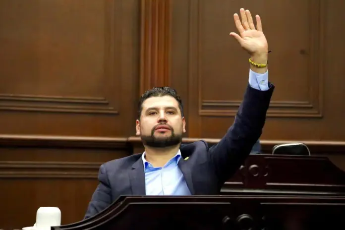 Diputado local del PRD Michoacán, Octavio Ocampo