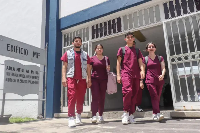 UMSNH lanza curso de preparación para el examen a carreras del área de la Salud