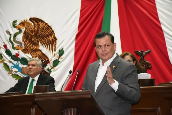 Dirigente estatal del PRI, Guillermo Valencia Reyes