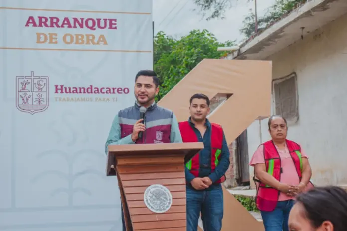 Arranca Alexis Velázquez rehabilitación de línea de agua potable en La Estancia