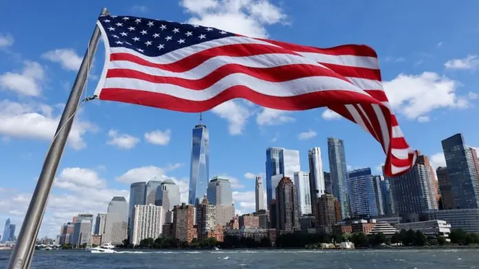 Analiza el costo de seguro de viaje a Estados Unidos