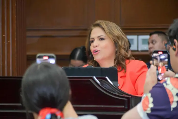 Fabiola Alanís respalda reforma para crear la Ley contra la Extorsión