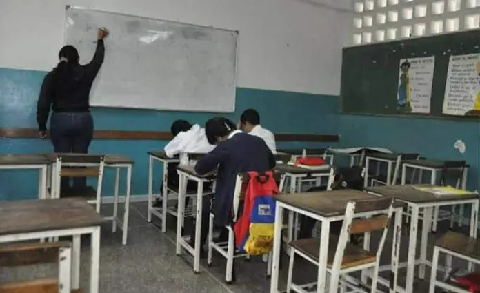 Deserción escolar en Michoacán muestra tendencia a la baja del 4.4%