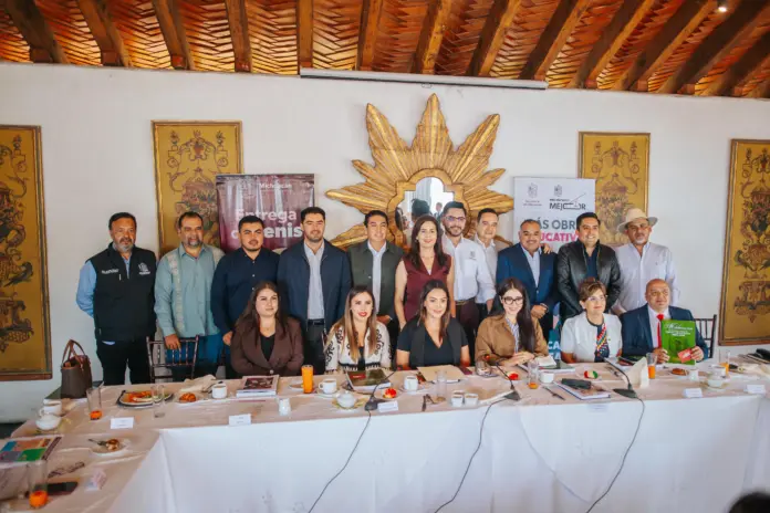 Dayana Pérez Mendoza participa en reunión estatal sobre temas prioritarios de educación