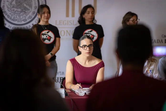 Giulianna Bugarini: Michoacán derriba muros, no más corridas de toros