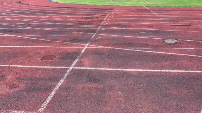 Más de 30 mdp para reparar pista de atletismo del Estadio Venustiano Carranza y canchas de tenis