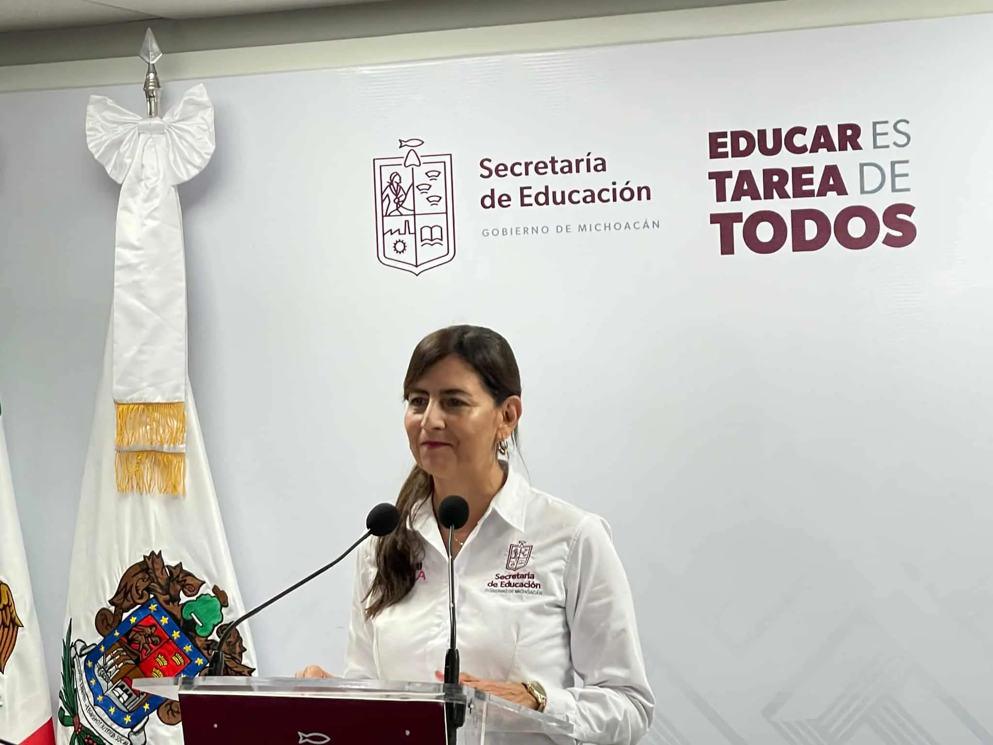Michoacán, primer lugar nacional en abatir rezago educativo, destaca Gabriela Molina Michoacán, primer lugar nacional en abatir rezago educativo, destaca Gabriela Molina