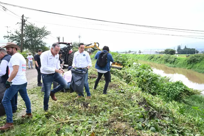 Carlos Soto encabezo la estrategia “Adopta un Río” con acciones de limpieza en el Río Duero