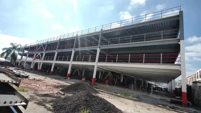 Dentro de 10 días estará concluido el estacionamiento del Mercado Independencia