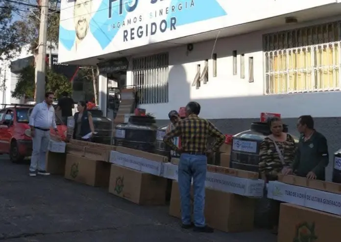 Hugo Servín presenta calendario de su 