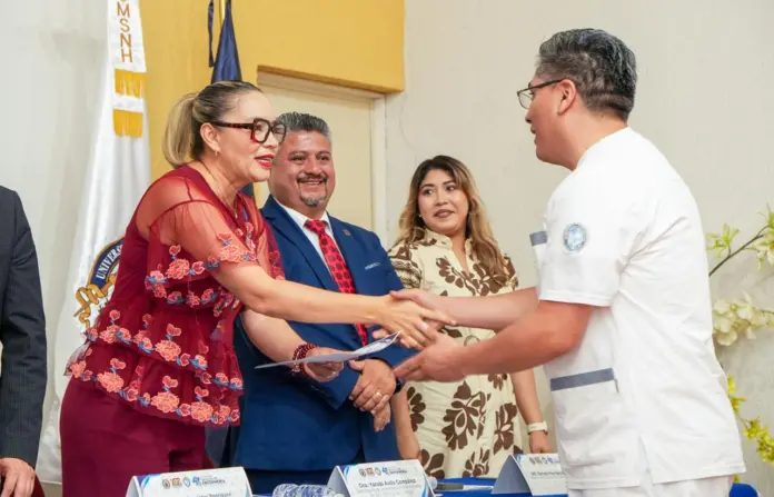 Licenciatura en Enfermería obtiene la Opinión Técnica Académica Favorable de la CIFRHS; Yarabí Ávila destaca este logro