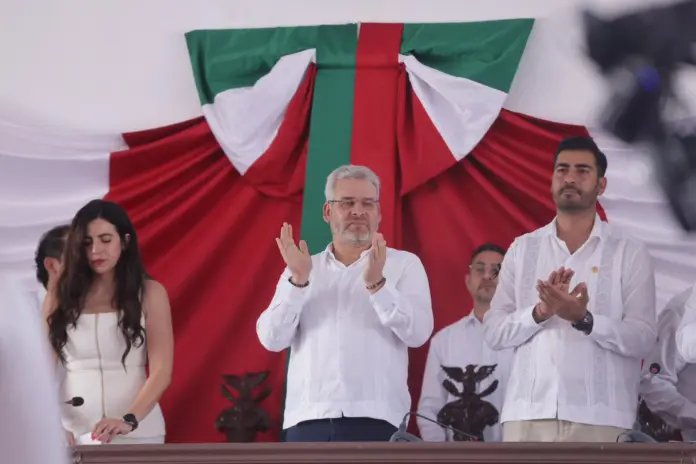 Libertad de Expresión por el retiro de diputados de la Sesión Solemne en Apatzingán