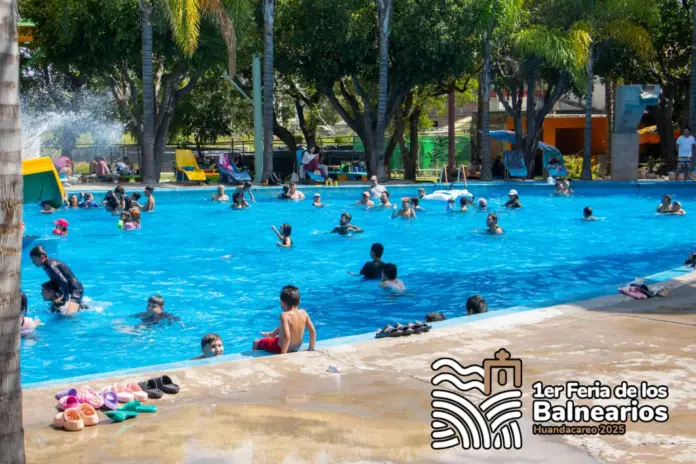 Alexis Velázquez destaca éxito turístico en el segundo día de la 1er Feria de los Balnearios