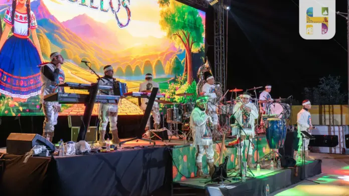 Banda Cuisillos cerró con broche de oro la Tradicional Feria Regional de Todos los Santos con un lleno total en el Foro de espectáculos