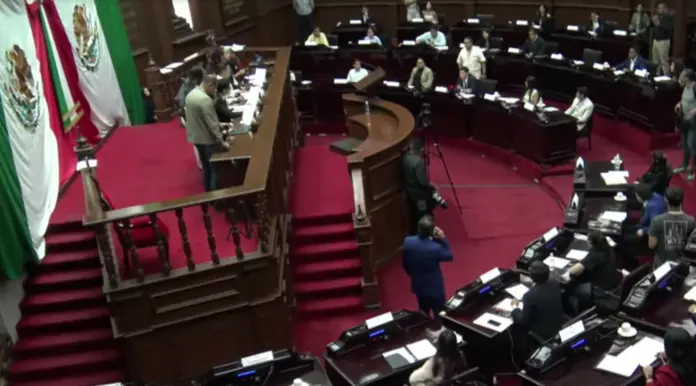 Diputados deben continuar labores puntuales en comisiones