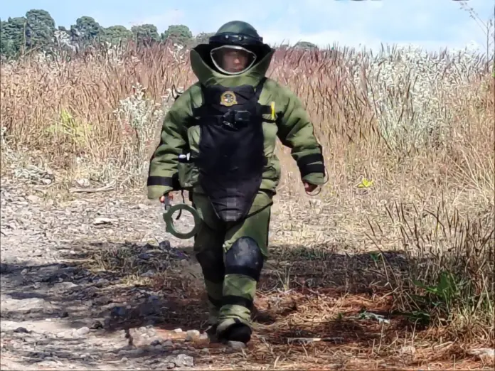 Desactivan artefacto explosivo en Nuevo Parangaricutiro
