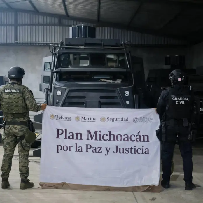 Golpe al crimen; SSP asegura en Coahuayana presunta bodega para fabricación de vehículos blindados